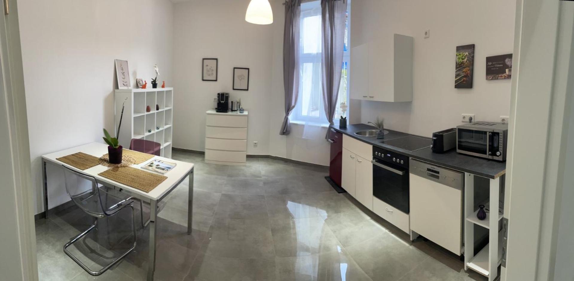 Perfekt Fuer Geschaeftsreisende Komfort Eleganz Und Erstklassiges Wlan In Zentraler Lage Wuppertal Ngoại thất bức ảnh