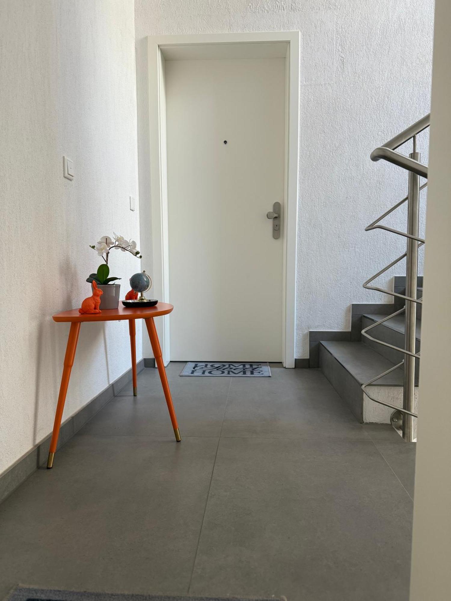 Perfekt Fuer Geschaeftsreisende Komfort Eleganz Und Erstklassiges Wlan In Zentraler Lage Wuppertal Ngoại thất bức ảnh